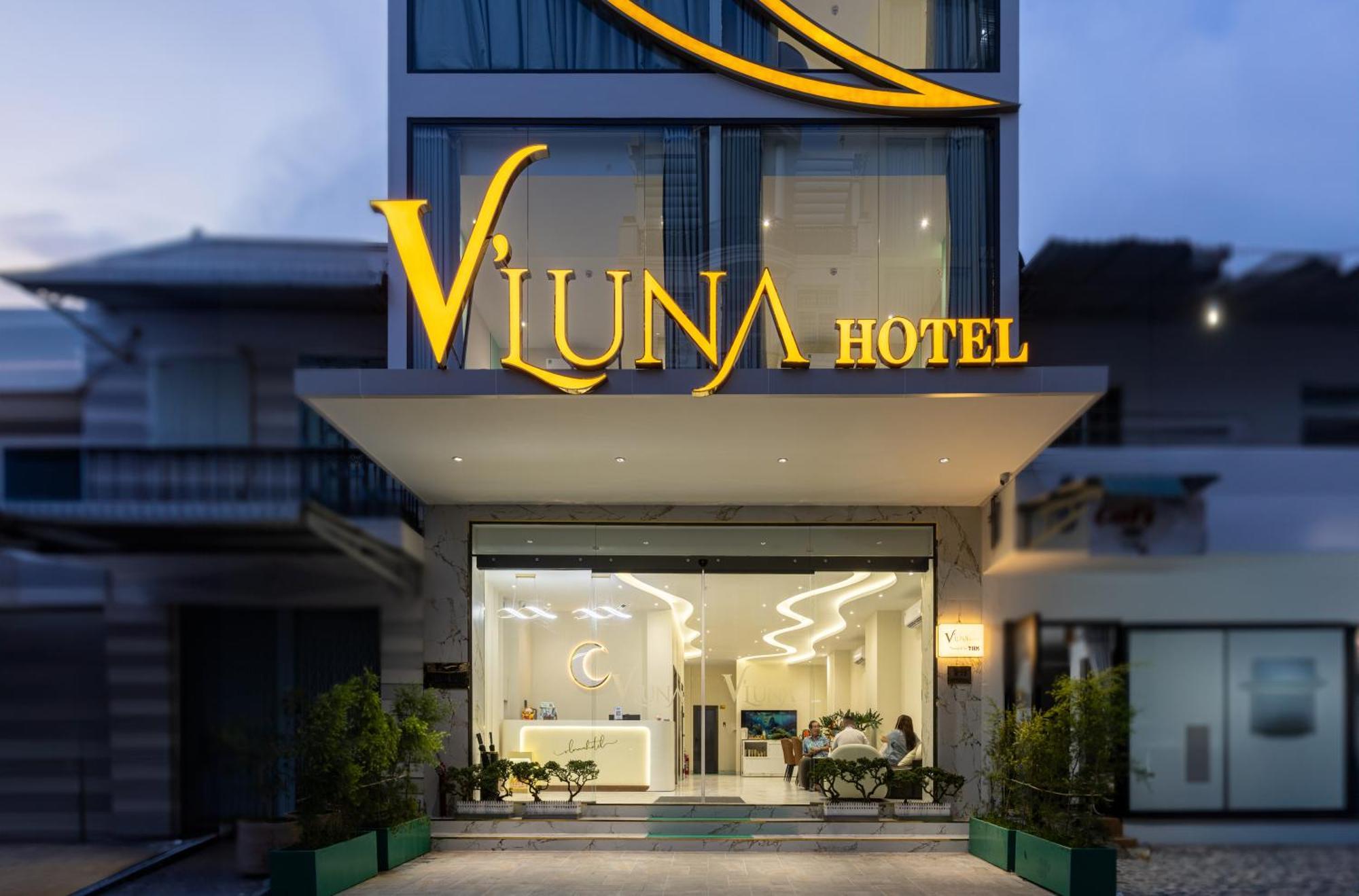 V'Luna Hotel - Managed By Thm Can Tho Exterior photo